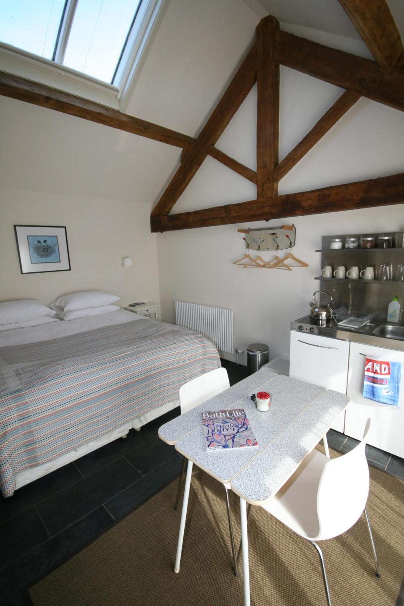 T'S At Lower Rudloe Farm Guest House Corsham Eksteriør bilde