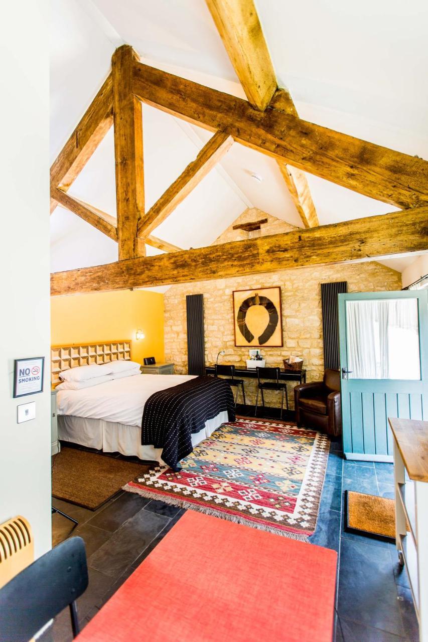 T'S At Lower Rudloe Farm Guest House Corsham Eksteriør bilde